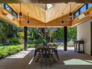 Rendering of an interior courtyard with white table and chairs in the middle