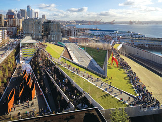 WEISS/MANFREDI's Seattle Art Museum: Olympic Sculpture Park; photo by Ben Benschneider