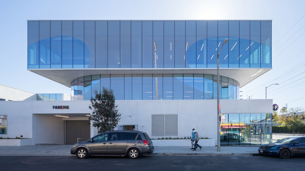 Image of the facade of the Anita May Rosenstein Campus in Los Angeles